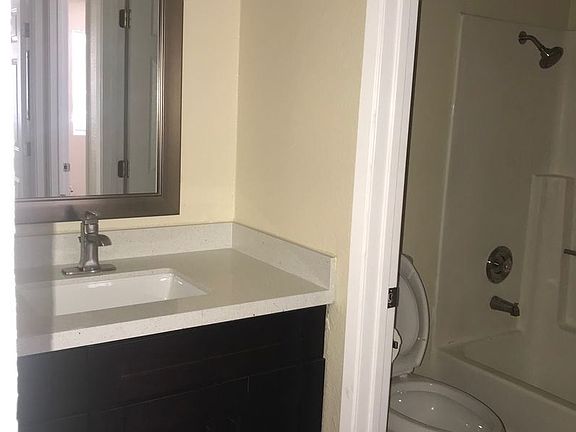 4th image of 4120 Altadena Ave #33