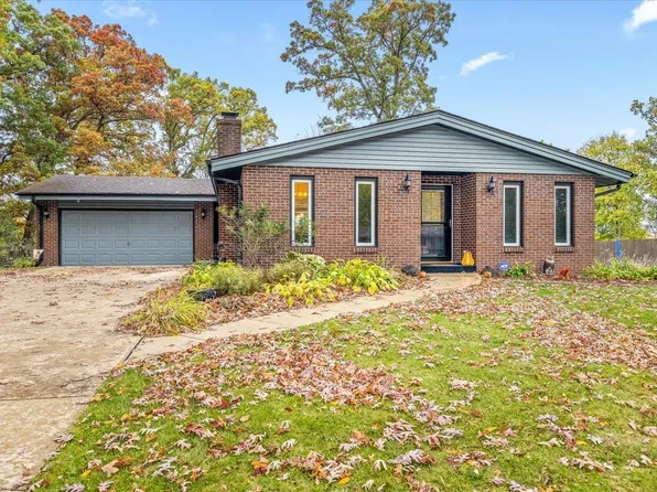 7604 Larwinn Dr, Rockford, IL 61107