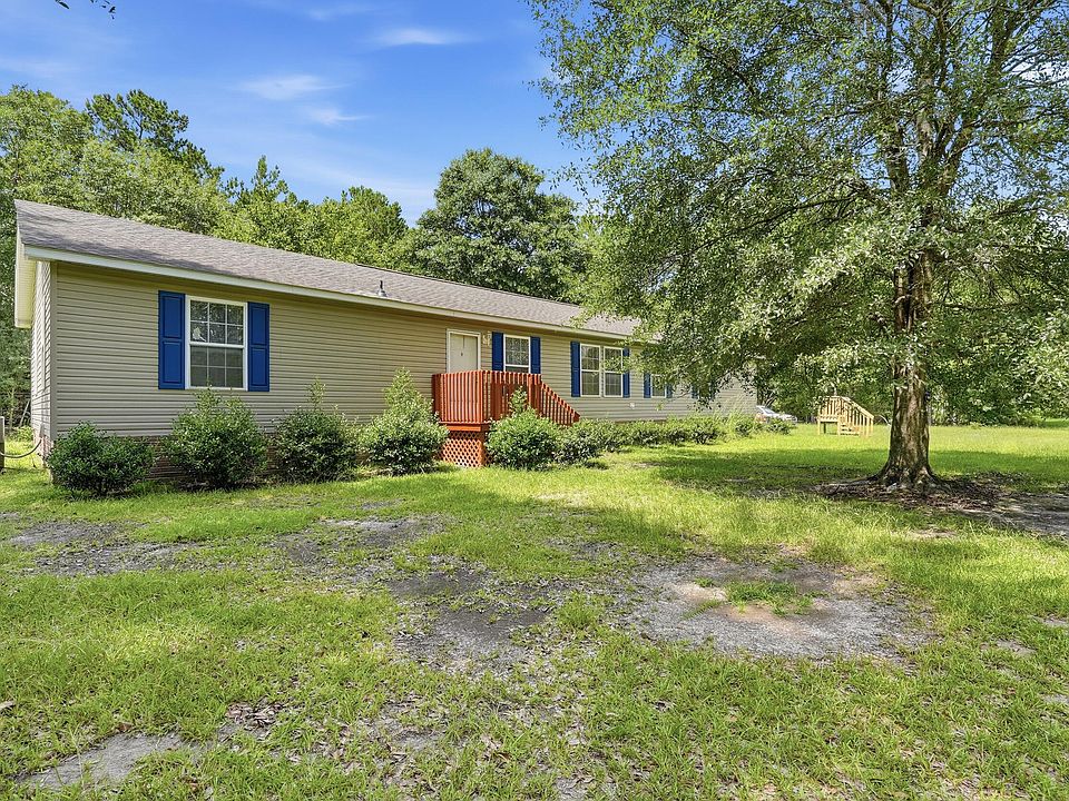 1st image of 924 Blissful Ln