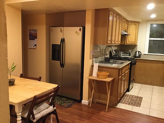 Dining/Kitchen