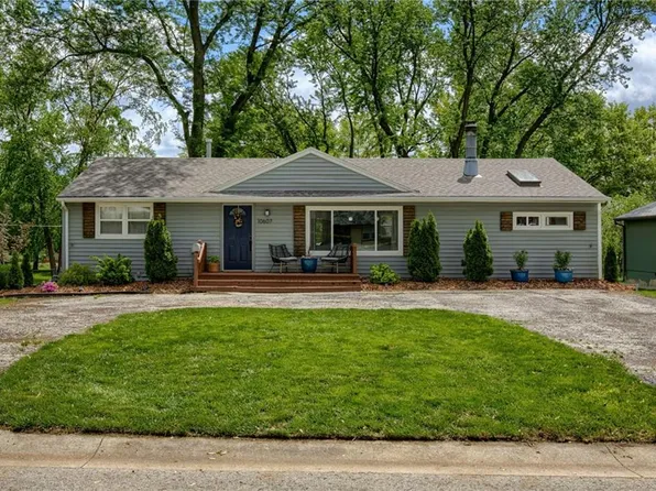 10607 W 57th Ter, Shawnee, KS 66203