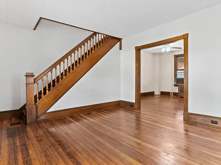908 N High St #908 — Photo 3