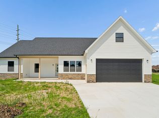 535 Pheasant Dr, New London, WI 54961