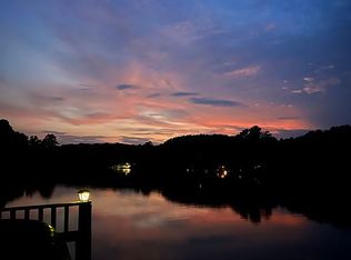 521 Laurel Lake Cir, Madisonville, TN 37354