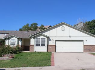 7332 Allens Park Dr, Colorado Springs, CO 80922