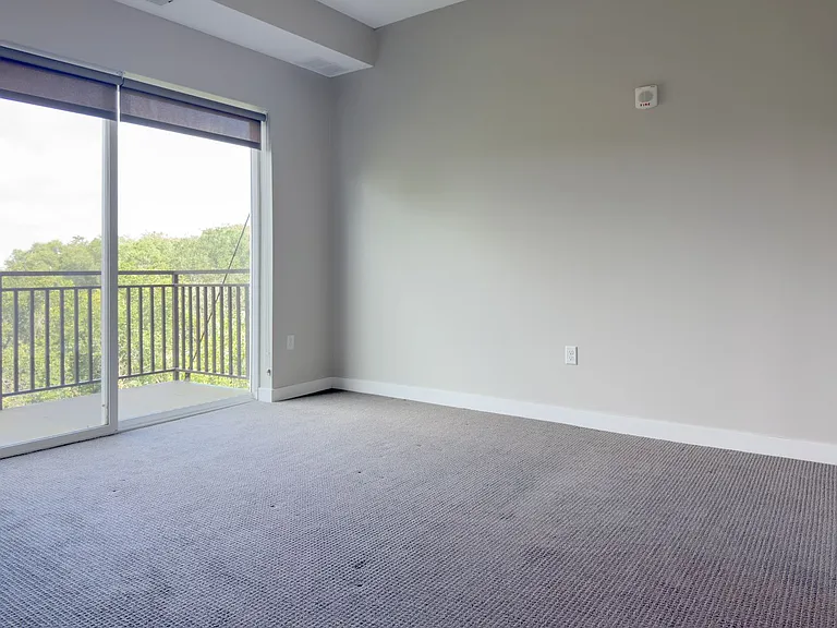 Red44 Luxury Apartments | Specials Available — Photo 103