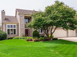 943 Stone Slope Ln SW, Rochester, MN 55902