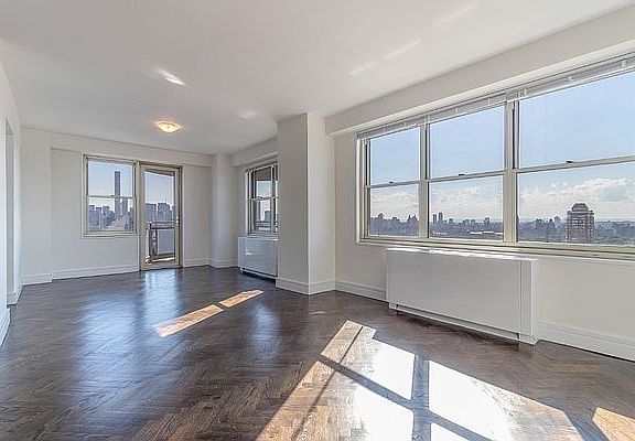 4th image of 185 E 85th St APT 30G