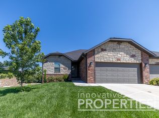821 E Crystal Ave, Nixa, MO 65714