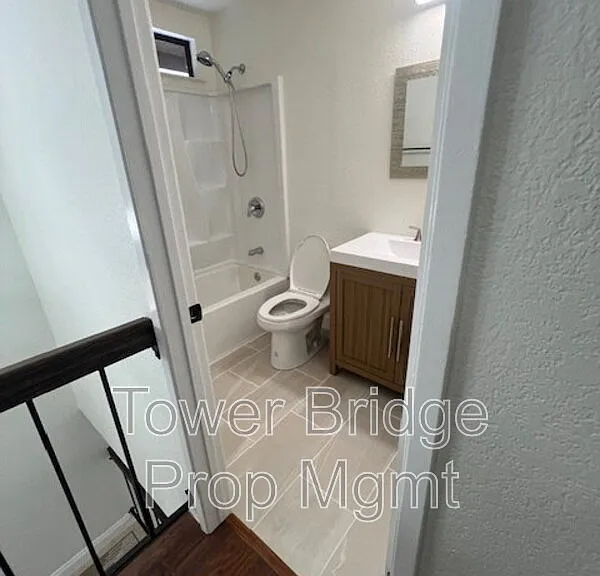 2247 Atrisco Cir — Photo 6