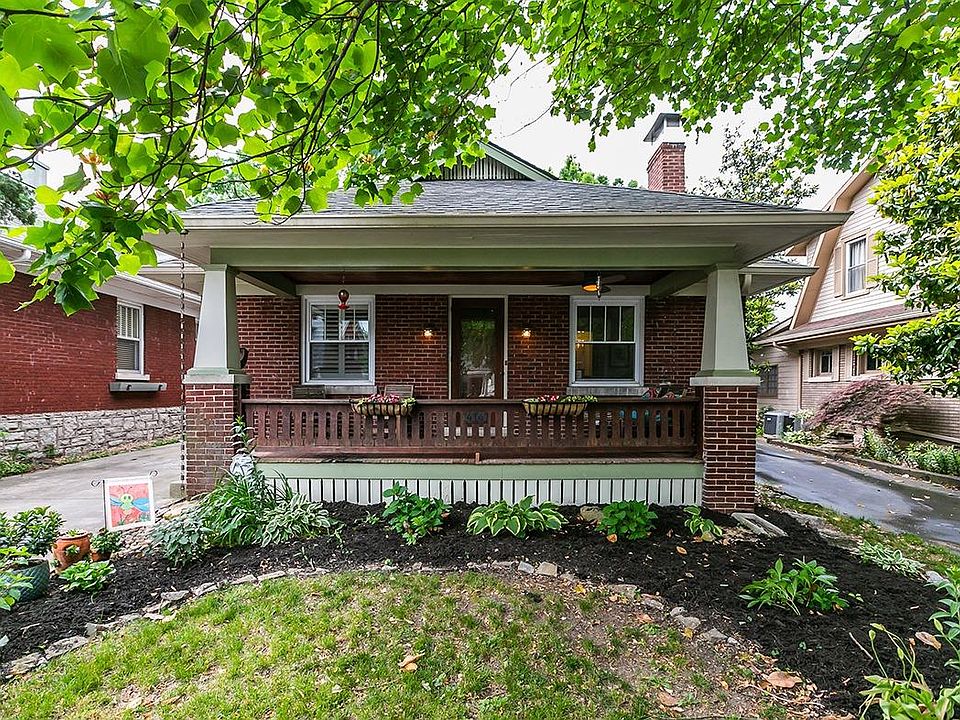 1st image of 44 Richmond Ave