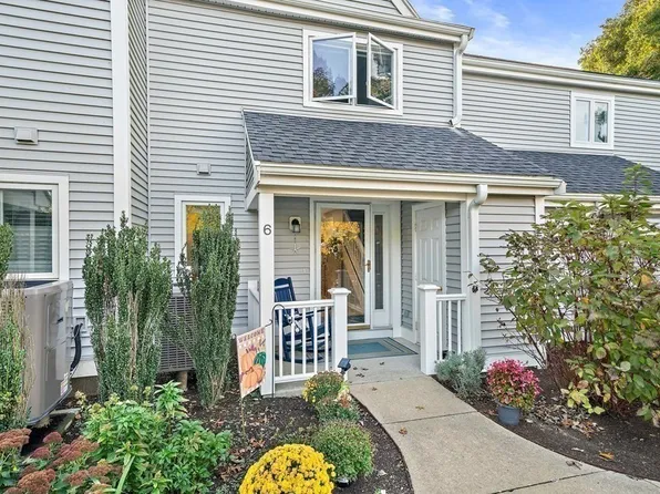 6 Westcliff Dr, Plymouth, MA 02360