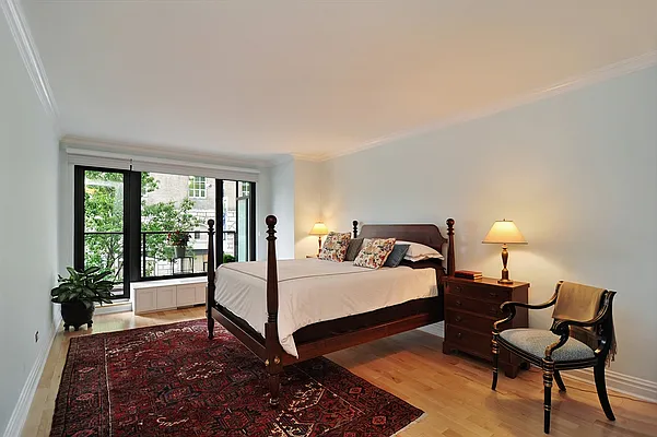 Sold by Corcoran | media 7