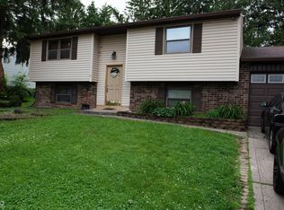 7402 Broadview Dr, Indianapolis, IN 46227