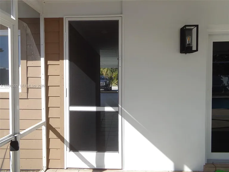 1565 Thumb Point Dr — Photo 85