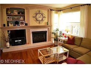 26987 Glenside Ln photo 1