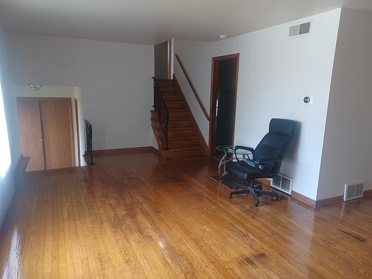 14622 Parkside Dr — Photo 3