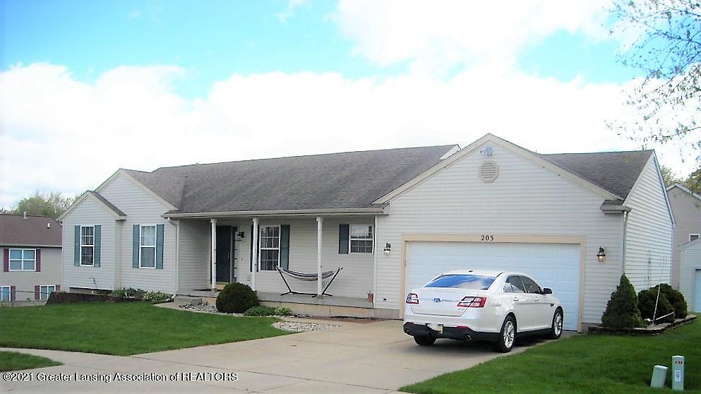203 Country Lake Dr 36, Potterville, MI 48876 Zillow