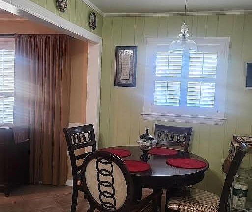 4th image of 312 Glenwood St