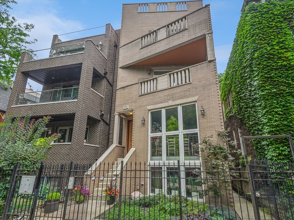 1st image of 2741 W Cortez St #1