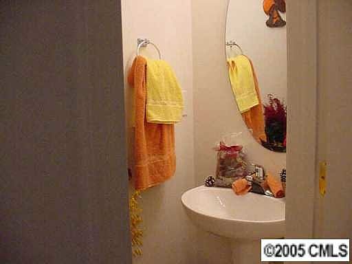 2nd image of 11025 Pointer Ridge Dr