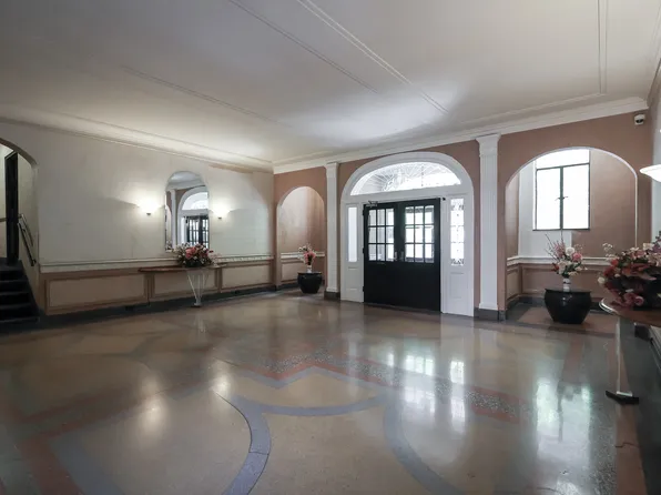 65-41 Booth Street image 15 of 16