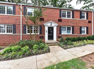 104 N Trenton St APT 1, Arlington, VA 22203