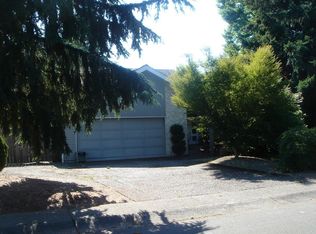 29 Glacier Ky, Bellevue, WA 98006