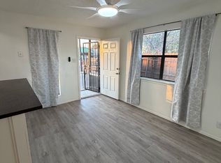 324 S San Eduardo Ave #1, San Antonio, TX 78237