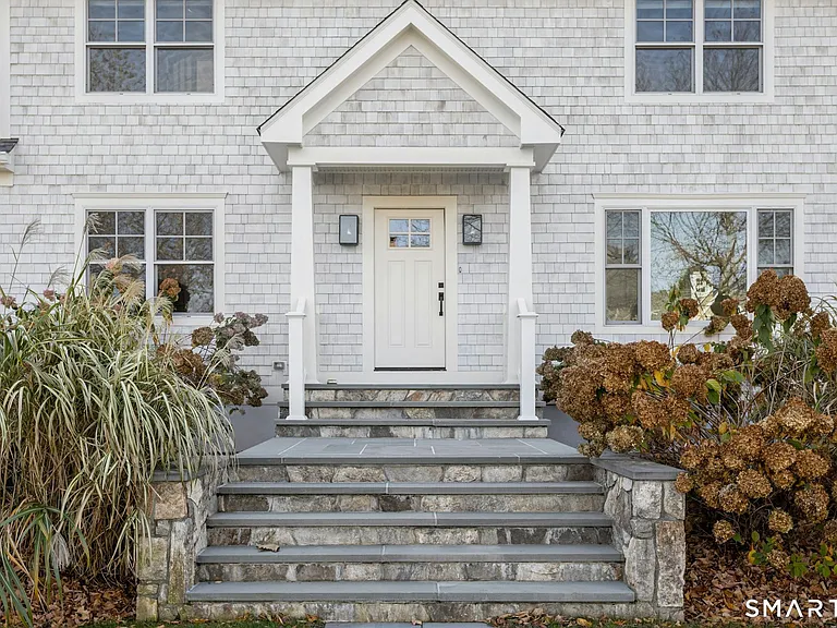 46 Cook Rd — Photo 3