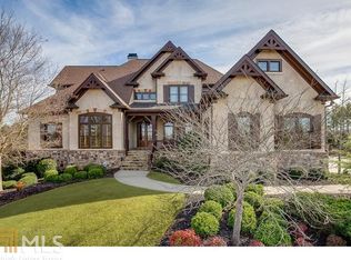 5654 Brendlynn Dr, Suwanee, GA