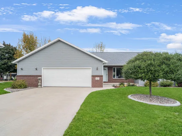 4090 Oliver Ct, Appleton, WI 54913