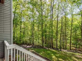 1125 Boone Ridge Rd, Burns, TN 37029