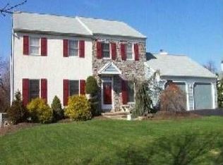 1455 N Spring Hill Dr, Ambler, PA 19002