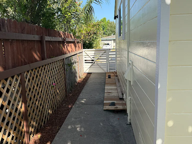 133 Marnell Ave — Photo 25