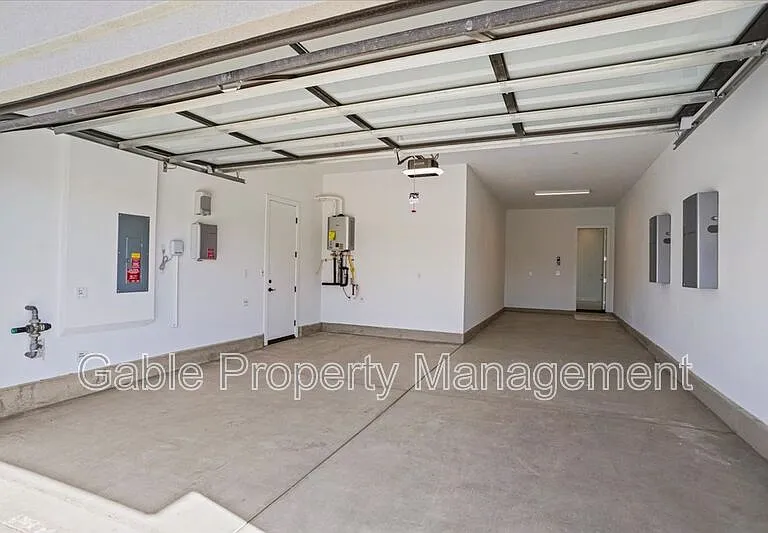 30000 N Camino Los Robles — Photo 25