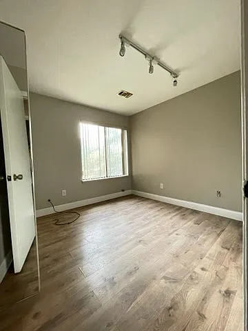 23777 Village House Dr S — Photo 4