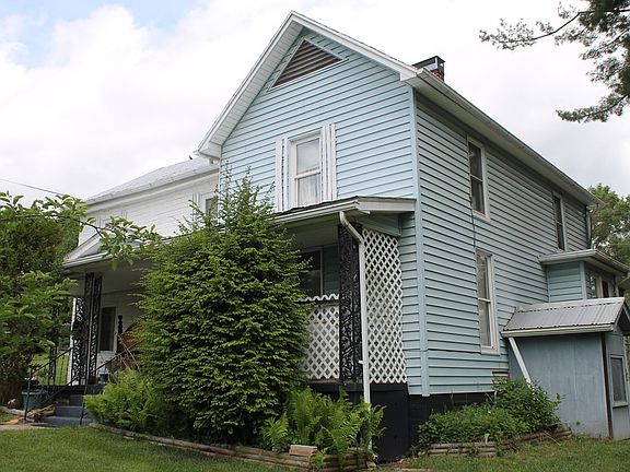 2nd image of 600 S 8th St