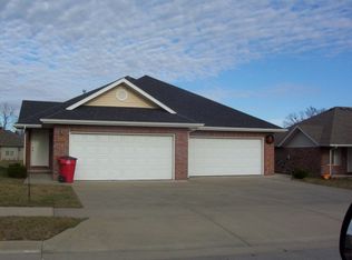 4042 S Fort Ave, Springfield, MO 65807