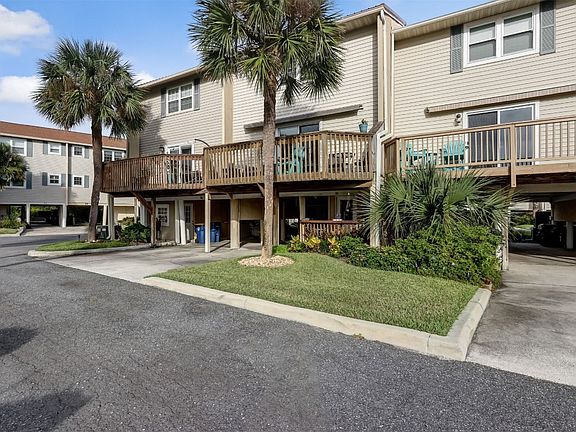 4th image of 925 Tarpon Ave APT 15