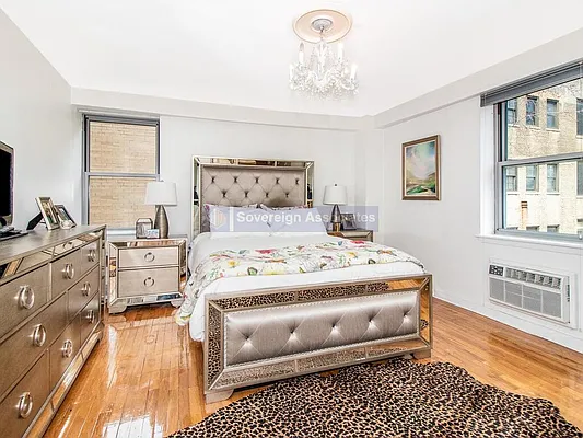 Sold by Sovereign Associates | media 7