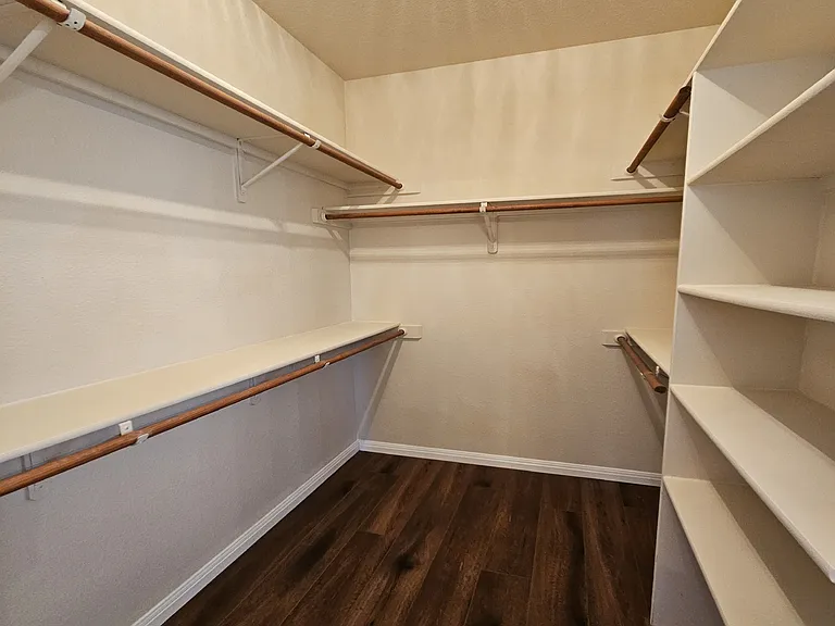 1008 Laurel Glen Blvd — Photo 32