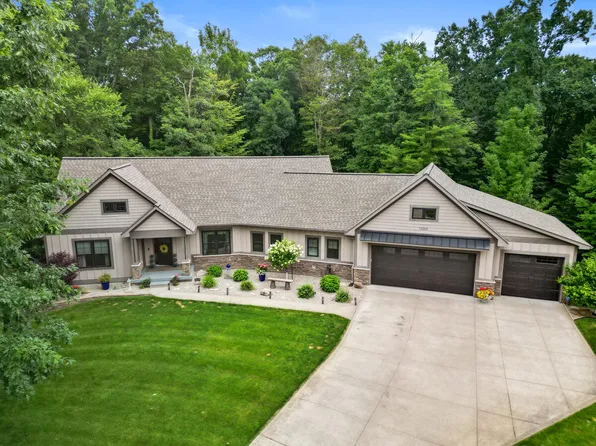 13368 Lilypine Dr, Marne, MI 49435