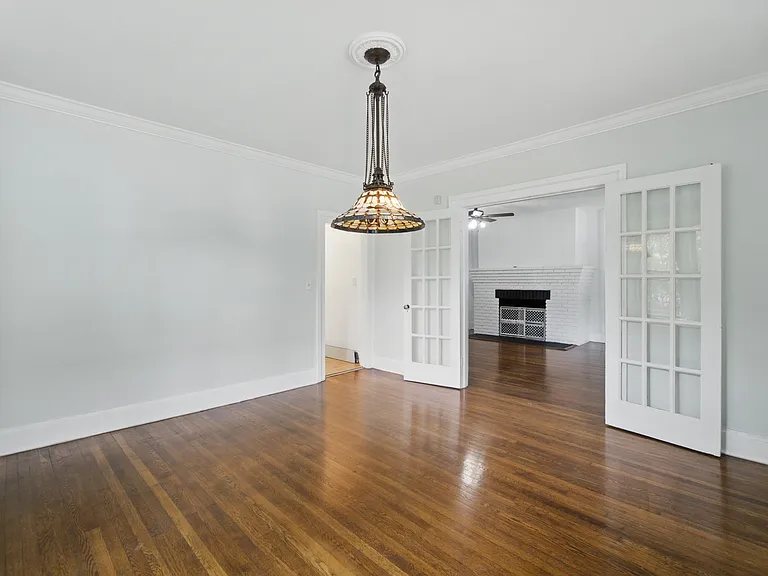 5611 Hampton Blvd — Photo 11
