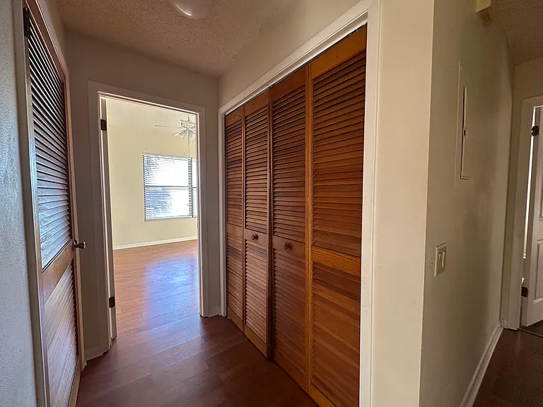 2050 San Marcos Dr SE #214 — Photo 9