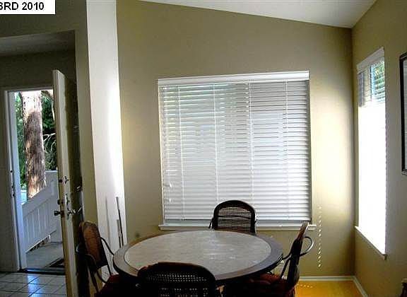 2nd image of 194 Bayside Ct