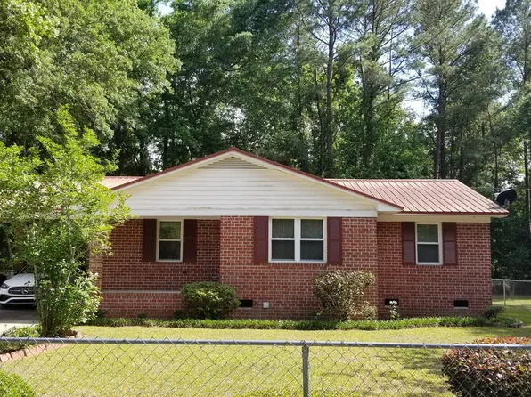 107 Kelly St, Walterboro, SC 29488