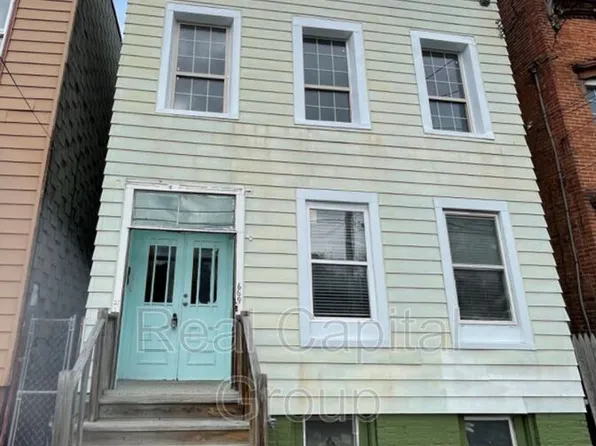 669 Clinton Ave APT 1, Albany, NY 12206
