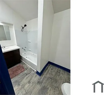 3 bed, 1300 sqft, $1,500 — Photo 2