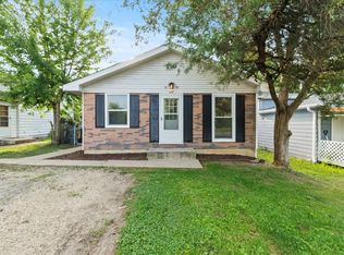 1607 N Cedar Lake Rd, Round Lake Beach, IL 60073